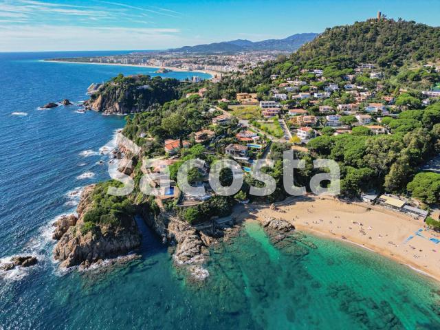 Chalet, Blanes