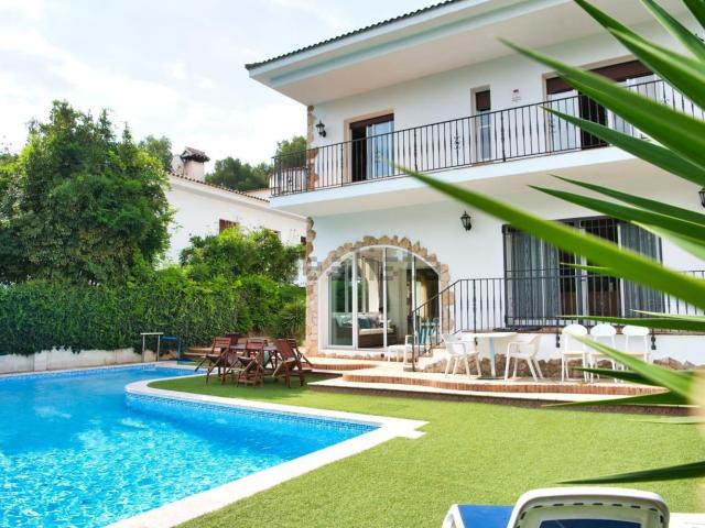 Chalet, Blanes