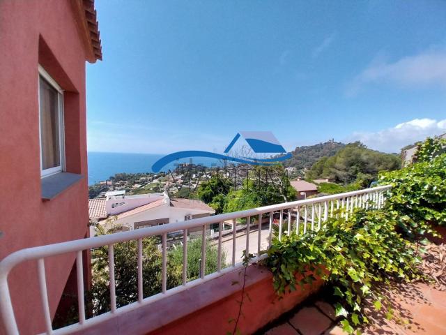 Chalet, Blanes