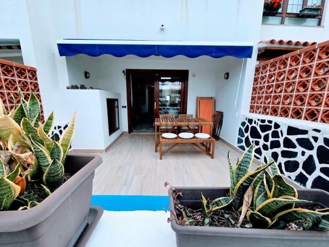Chalet, Breña Baja