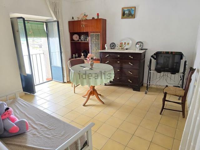 Chalet, Brozas