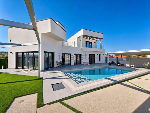 Chalet, Buenas Noches, Estepona