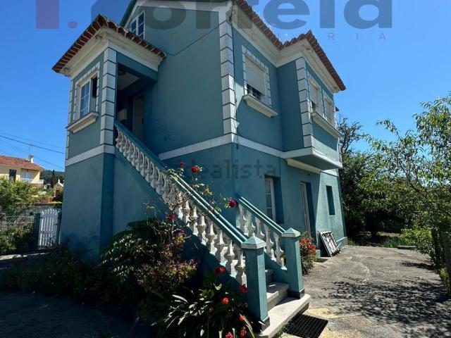 Chalet, Bueu