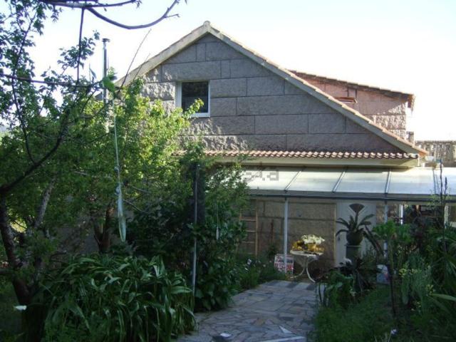 Chalet, Bueu
