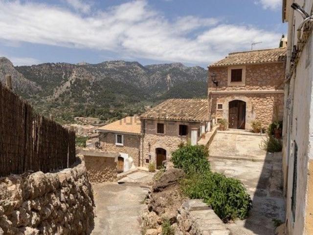 Chalet, Bunyola