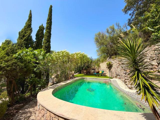 Chalet, Bunyola