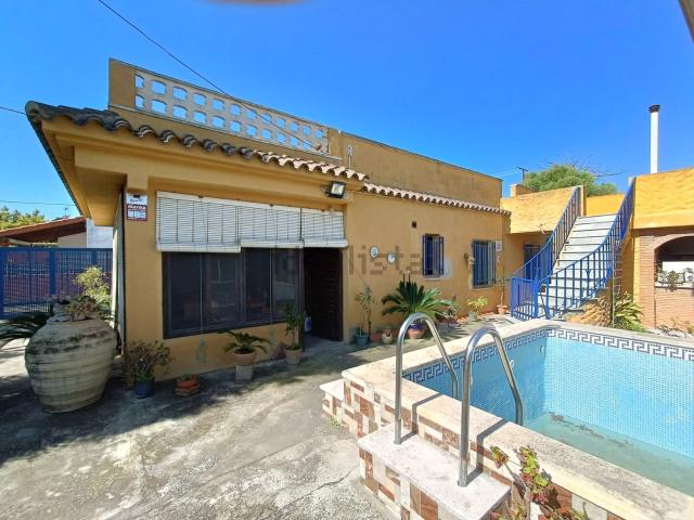 Chalet, Burriana
