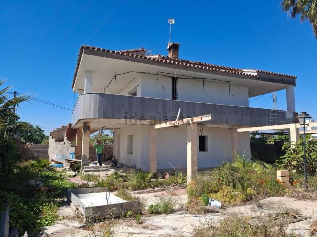 Chalet, Burriana