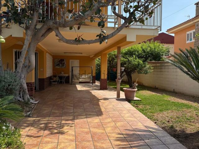 Chalet, Burriana