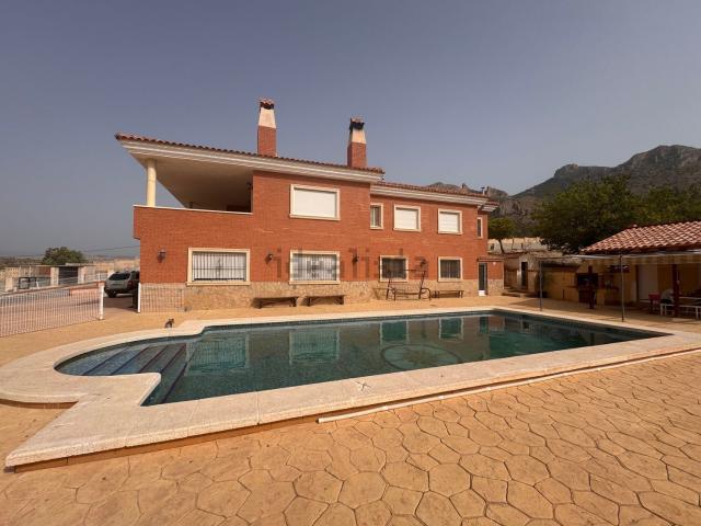 Chalet, Busot