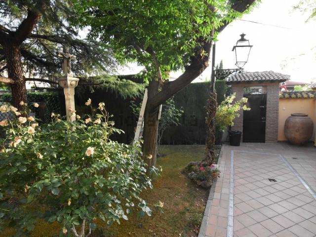 Chalet, Gojar