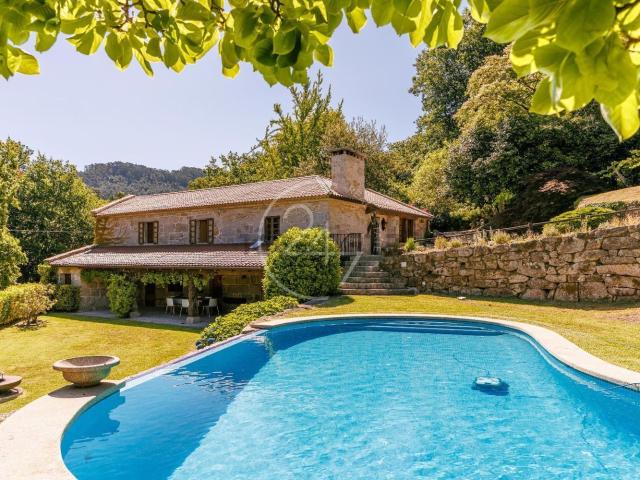 Chalet, Gondomar