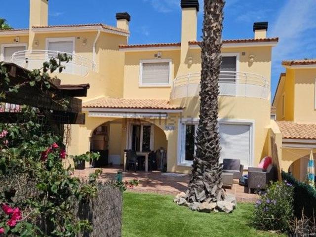 Chalet, Gata de Gorgos