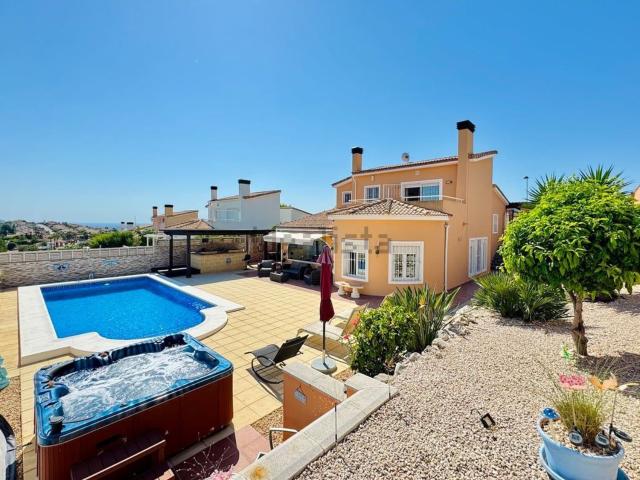 Chalet, Gata de Gorgos