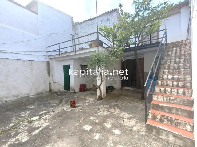 Chalet, Gayanes