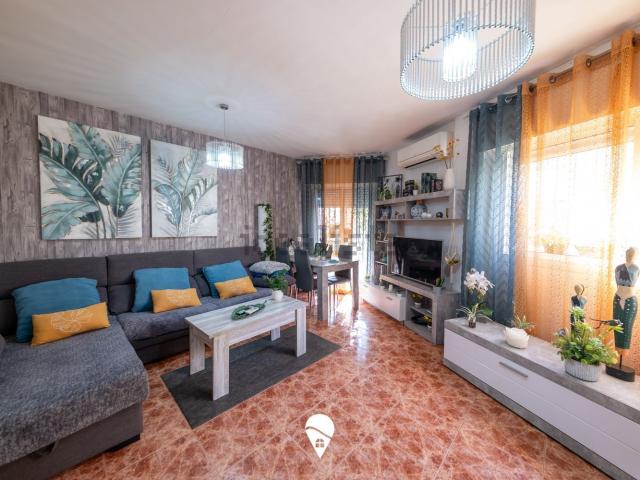 Chalet, Gador