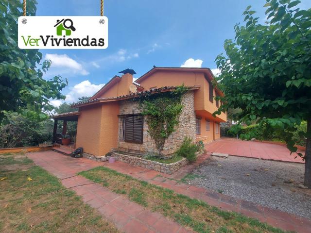 Chalet, Gelida