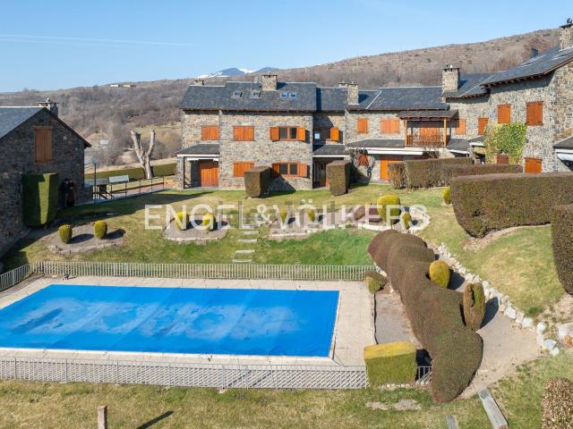Chalet, Ger