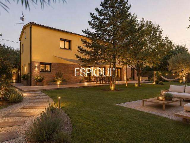 Chalet, Girona