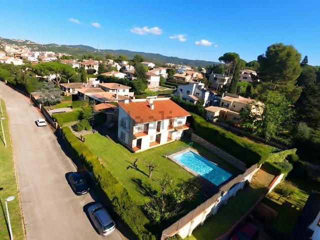 Chalet, Girona