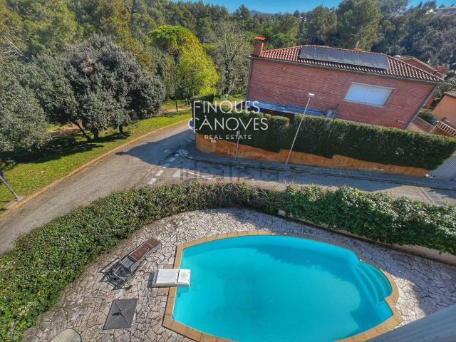 Chalet, Girona