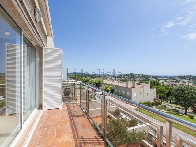 Chalet, Girona