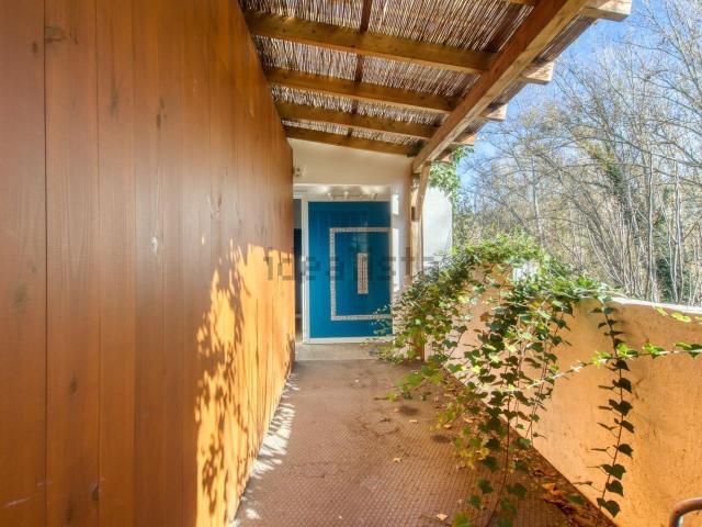 Chalet, Girona