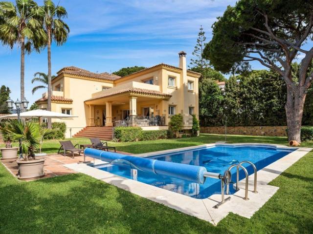 Chalet, Green Hills Las Cumbres de Elviria, Marbella