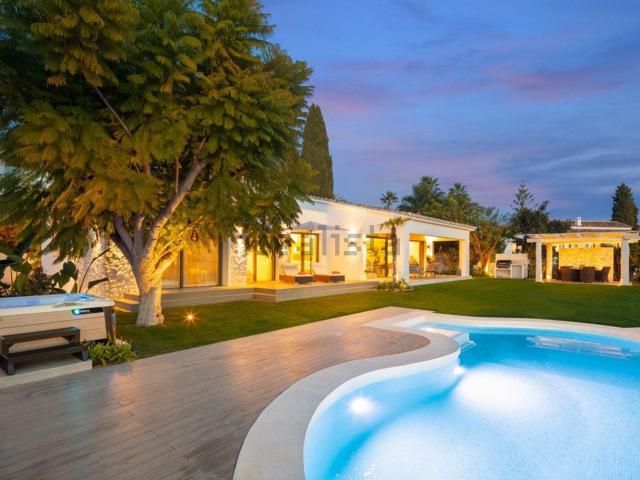 Chalet, Green Hills Las Cumbres de Elviria, Marbella