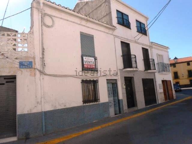 Chalet, Guadahortuna