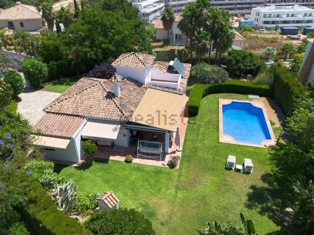 Chalet, Guadalobón, Estepona
