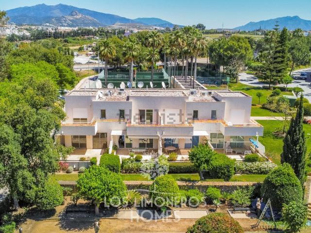 Chalet, Guadalmansa, Estepona