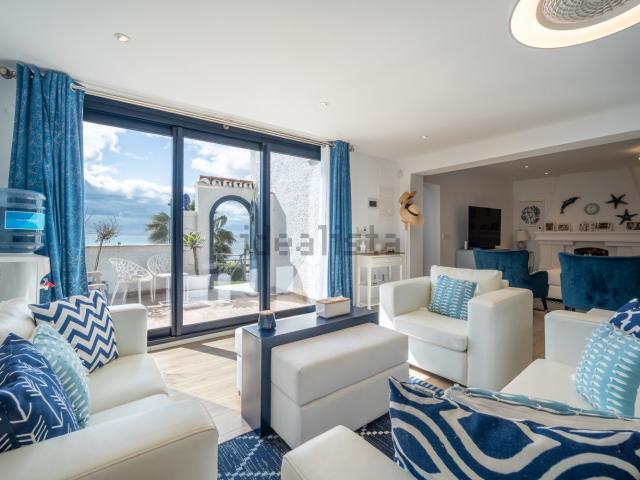 Chalet, Guadalmansa, Estepona