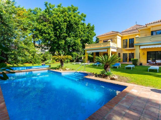 Chalet, Guadalmina Baja, Marbella