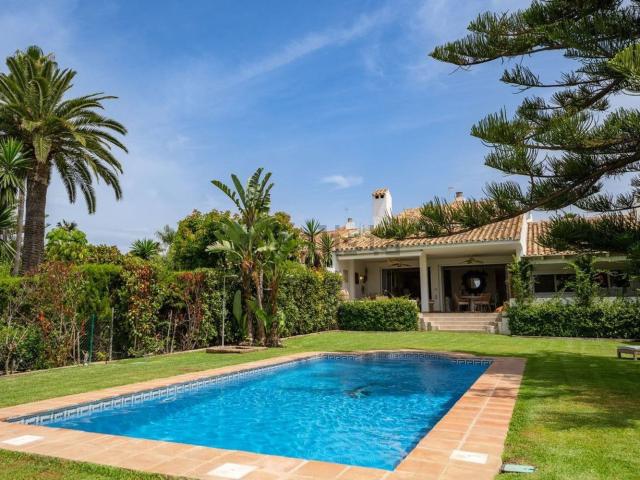 Chalet, Guadalmina Baja, Marbella