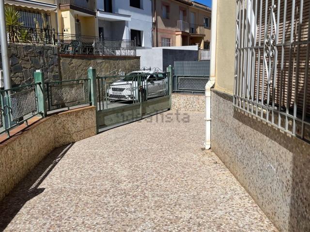 Chalet, Guadix