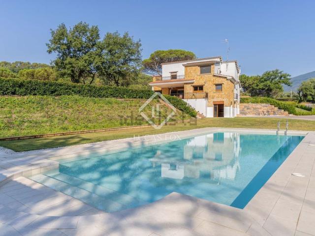 Chalet, Gualba