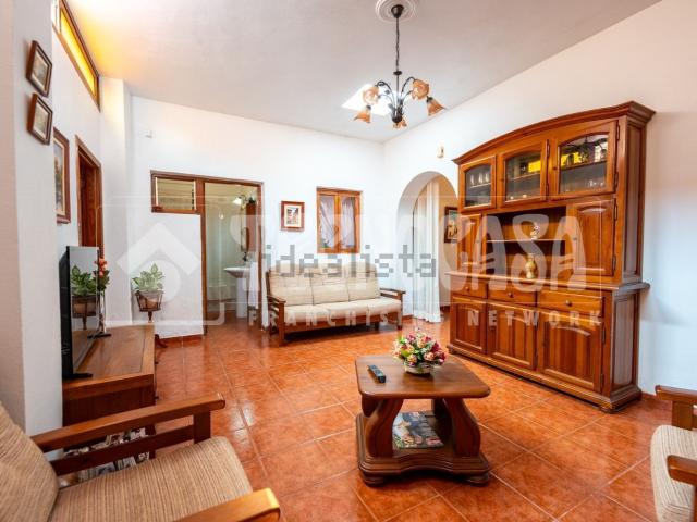 Chalet, Guia de Isora