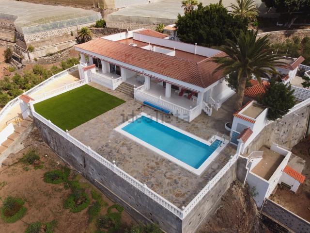 Chalet, Guia de Isora