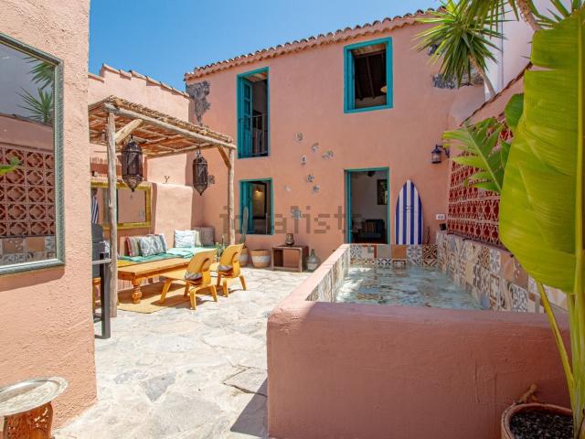 Chalet, Guia de Isora