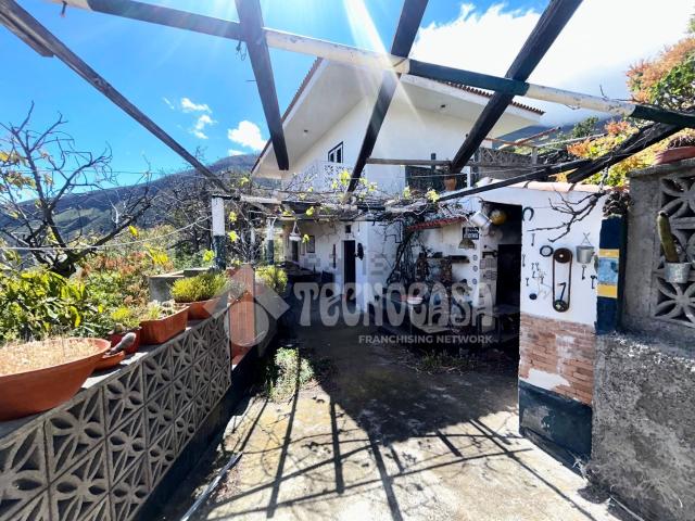 Chalet, Güimar