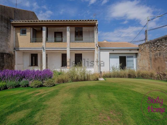 Chalet, Gurrea de Gallego