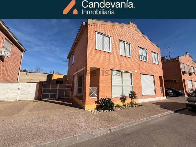Chalet, Gurrea de Gallego