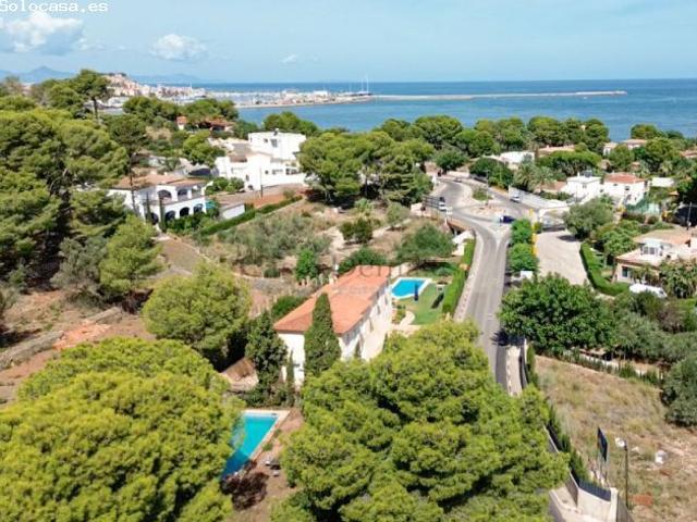 CHALET DOBLE INDEPENDIENTE CON TERRAZA Y PARKING EN LAS ROTAS DENIA