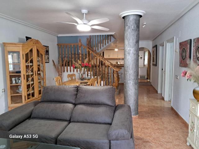Chalet, Dolores