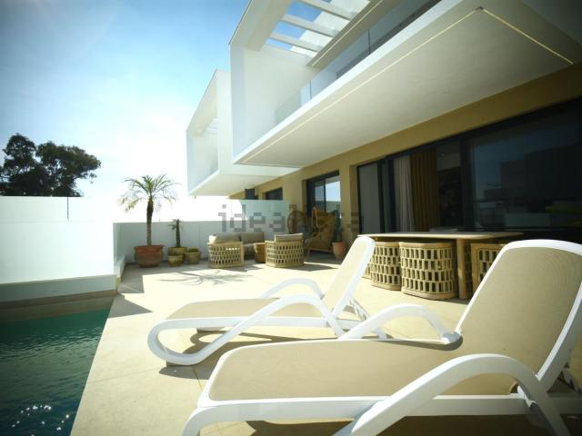 Chalet, Dolores