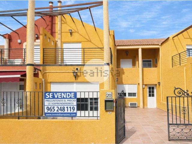 Chalet, Dolores