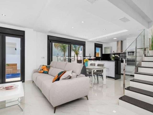 Chalet, Dolores