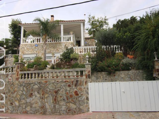 Chalet, Dosrius