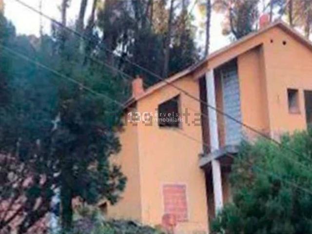 Chalet, Dosrius